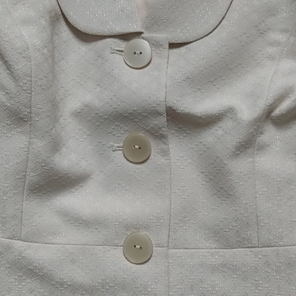 Skirt Suit - Picture 7 of 8